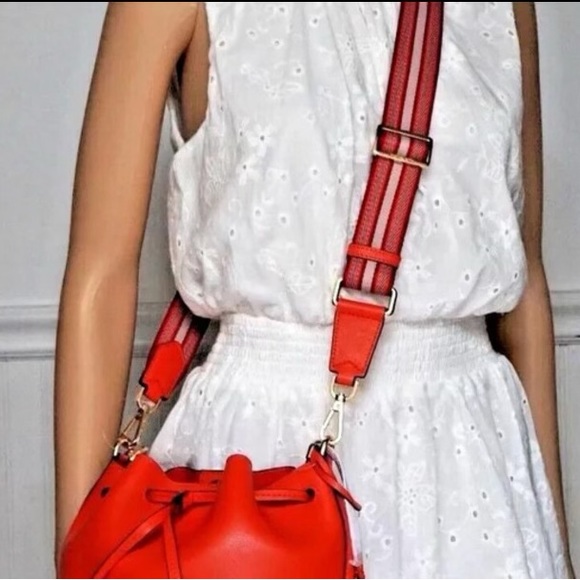 MICHAEL KORS EDEN Medium Bucket Shoulder Bag In MANDARIN - Picture 3 of 7